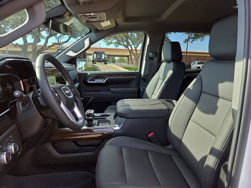 New 2026 GMC Sierra 1500 Elevation w/ Elevation Premium Package image 11