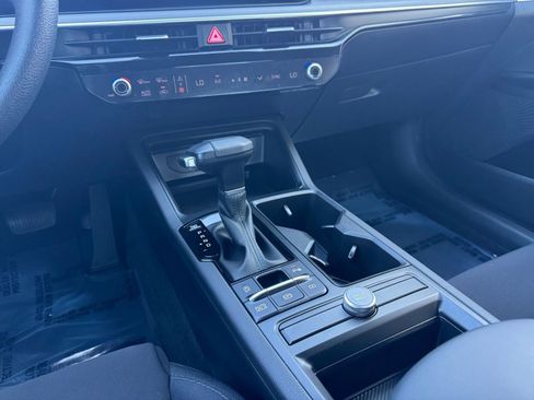 Used 2025 Kia K5 LXS image 41