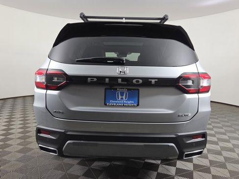New 2026 Honda Pilot Elite image 10