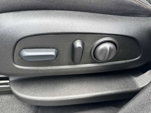 Certified 2024 Chevrolet Equinox LT FWD image 14