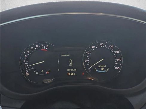 Used 2019 Lincoln MKC Premiere image 12