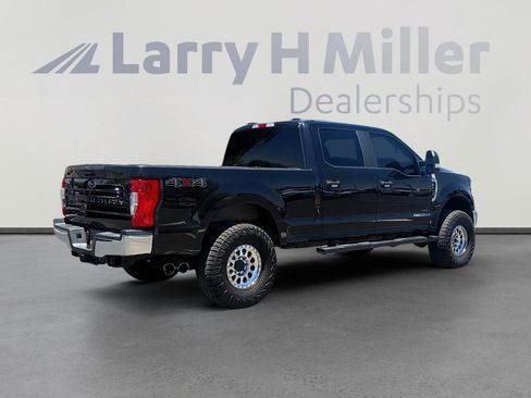 Used 2020 Ford F250 XL w/ STX Appearance Package AWD/4WD image 6