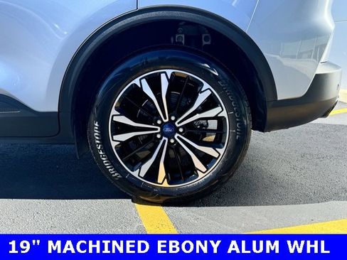 Used 2022 Ford Escape SEL w/ SEL Stealth AWD Package image 31