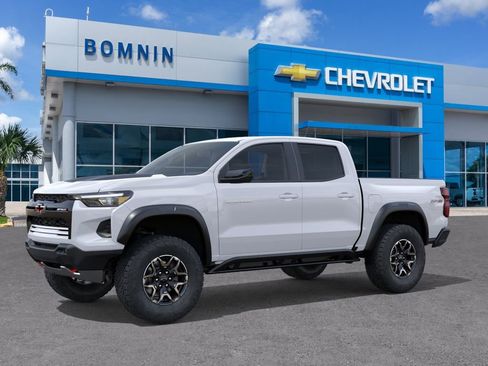 New 2026 Chevrolet Colorado ZR2 AWD/4WD image 3