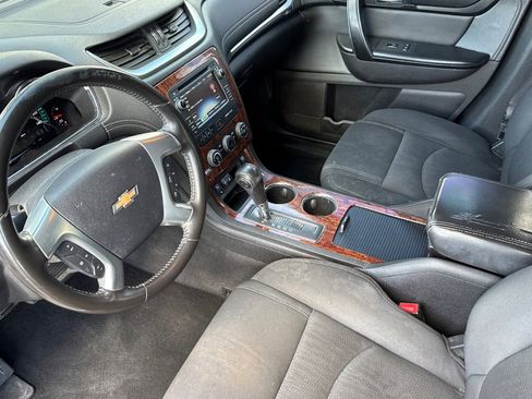 Used 2014 Chevrolet Traverse LT w/ All-Star Edition AWD/4WD image 10