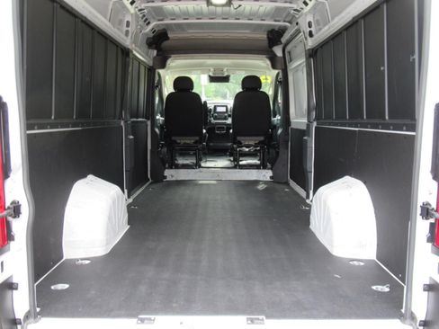 Used 2025 RAM ProMaster 3500 w/ Convenience Group FWD image 22