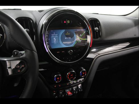 Certified 2024 MINI Cooper Countryman S AWD/4WD image 9