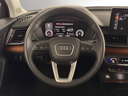 Used 2023 Audi Q5 2.0T Premium Plus w/ Premium Plus Package AWD/4WD image 20