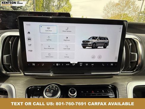 Used 2025 Ford Expedition Max Platinum AWD/4WD image 27