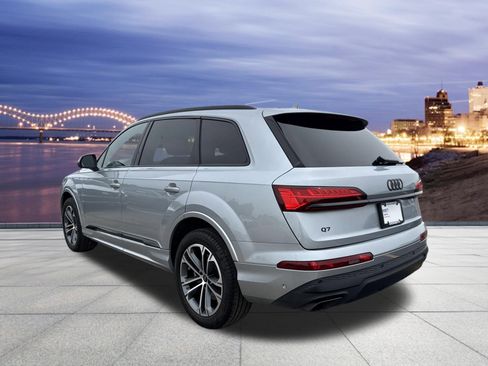 Used 2025 Audi Q7 2.0T Premium Plus w/ Premium Plus Package AWD/4WD image 3