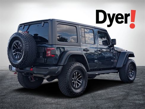 Used 2025 Jeep Wrangler Unlimited Rubicon w/ XTREMEE 35" Tire Package image 3