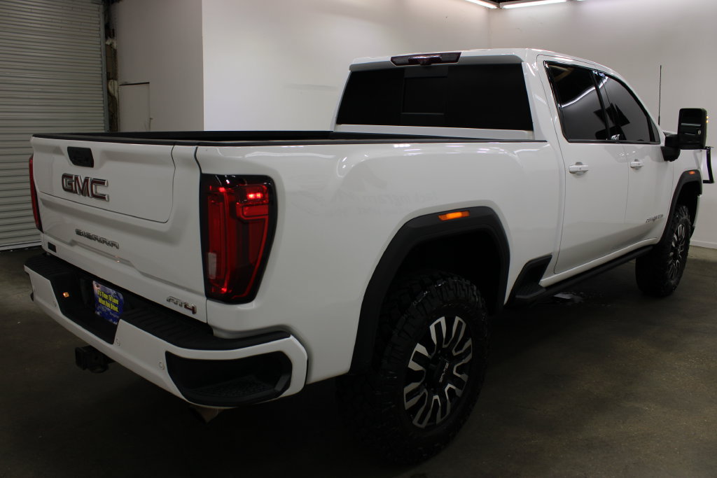 Used 2022 GMC Sierra 2500 AT4 w/ AT4 Premium Plus Package AWD/4WD image 5