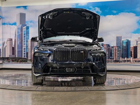 Certified 2024 BMW X7 M60i w/ Executive Package image 4