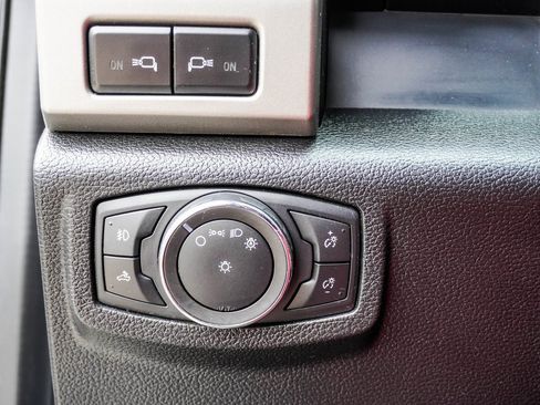 Used 2018 Ford F350 Lariat w/ Lariat Ultimate Package image 35