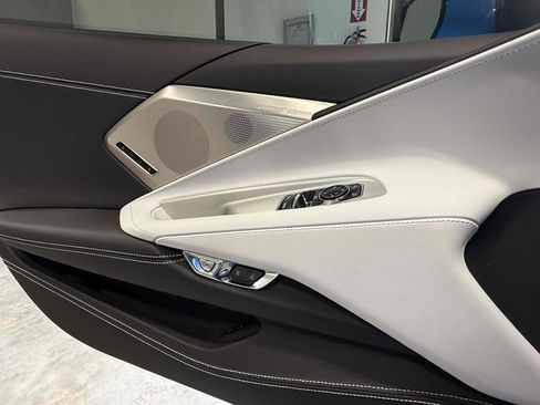 Used 2023 Chevrolet Corvette Stingray Premium Cpe w/ Z51 Performance Package image 59