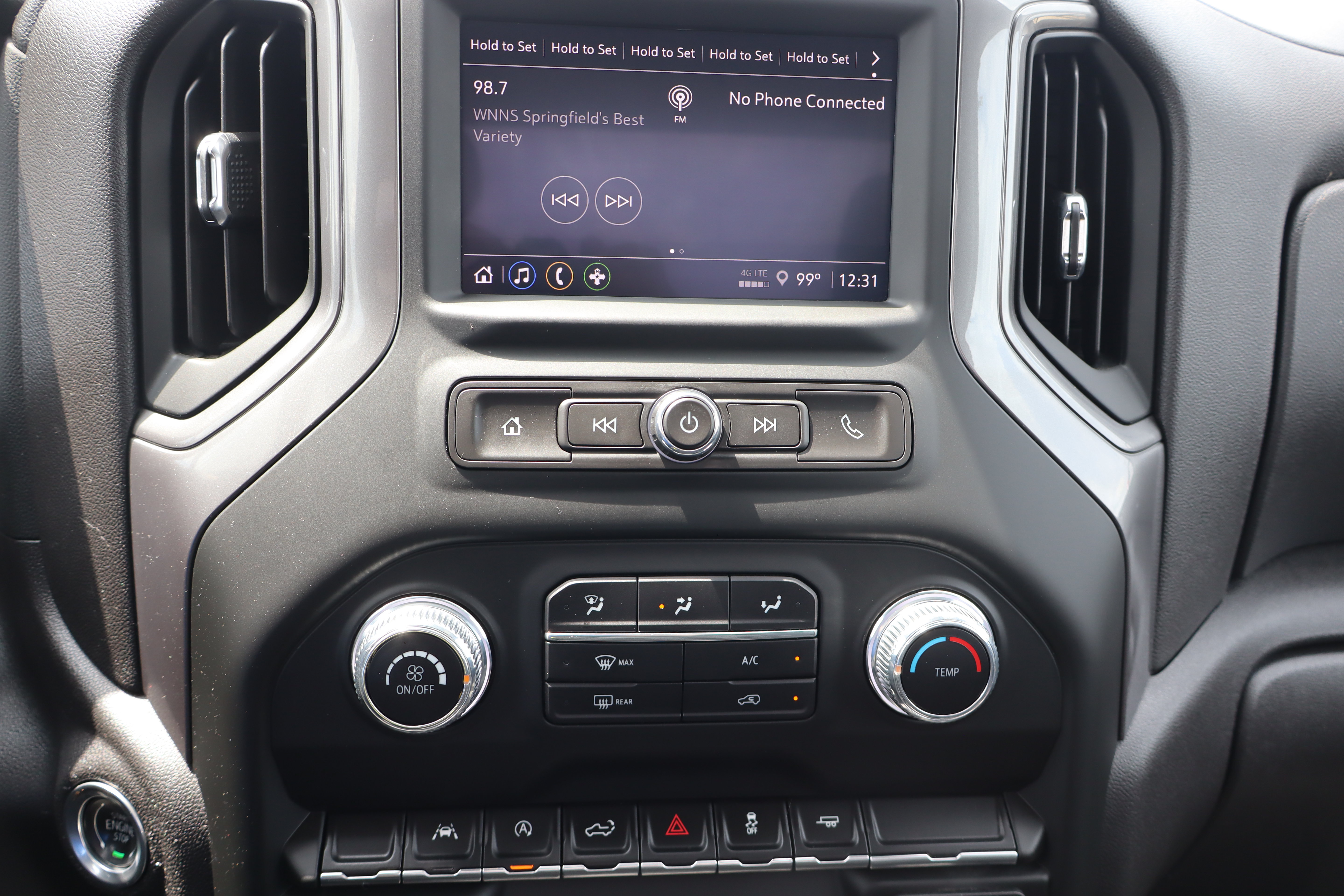 Used 2024 GMC Sierra 1500 Pro w/ Convenience Package RWD image 15