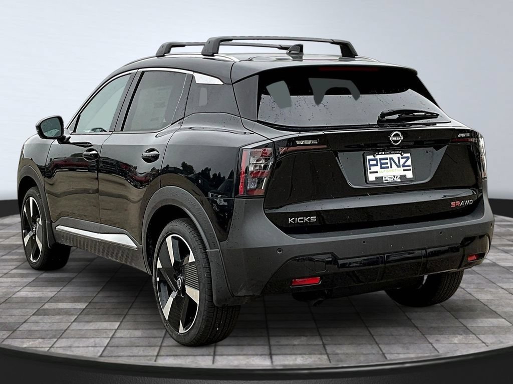 New 2026 Nissan Kicks SR w/ Cold Weather Package AWD/4WD image 3