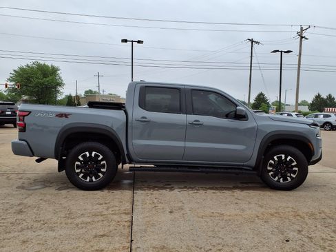 Used 2024 Nissan Frontier PRO-4X w/ Technology Package AWD/4WD image 35