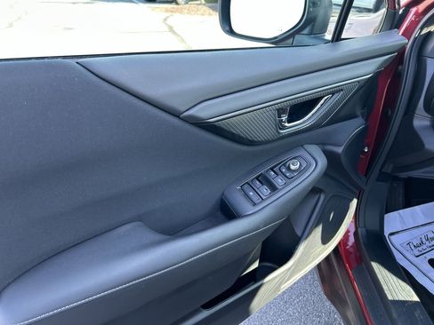 Used 2025 Subaru Outback Premium w/ Popular Package #1A image 19