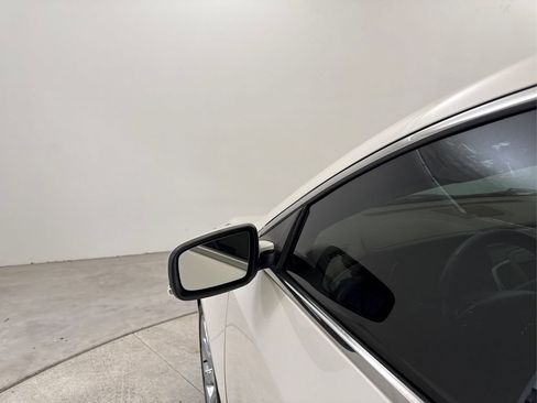 Used 2014 Buick LaCrosse Premium FWD image 19