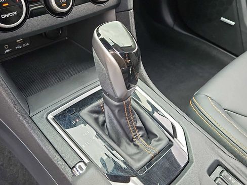 Used 2023 Subaru Crosstrek 2.5i Limited image 12