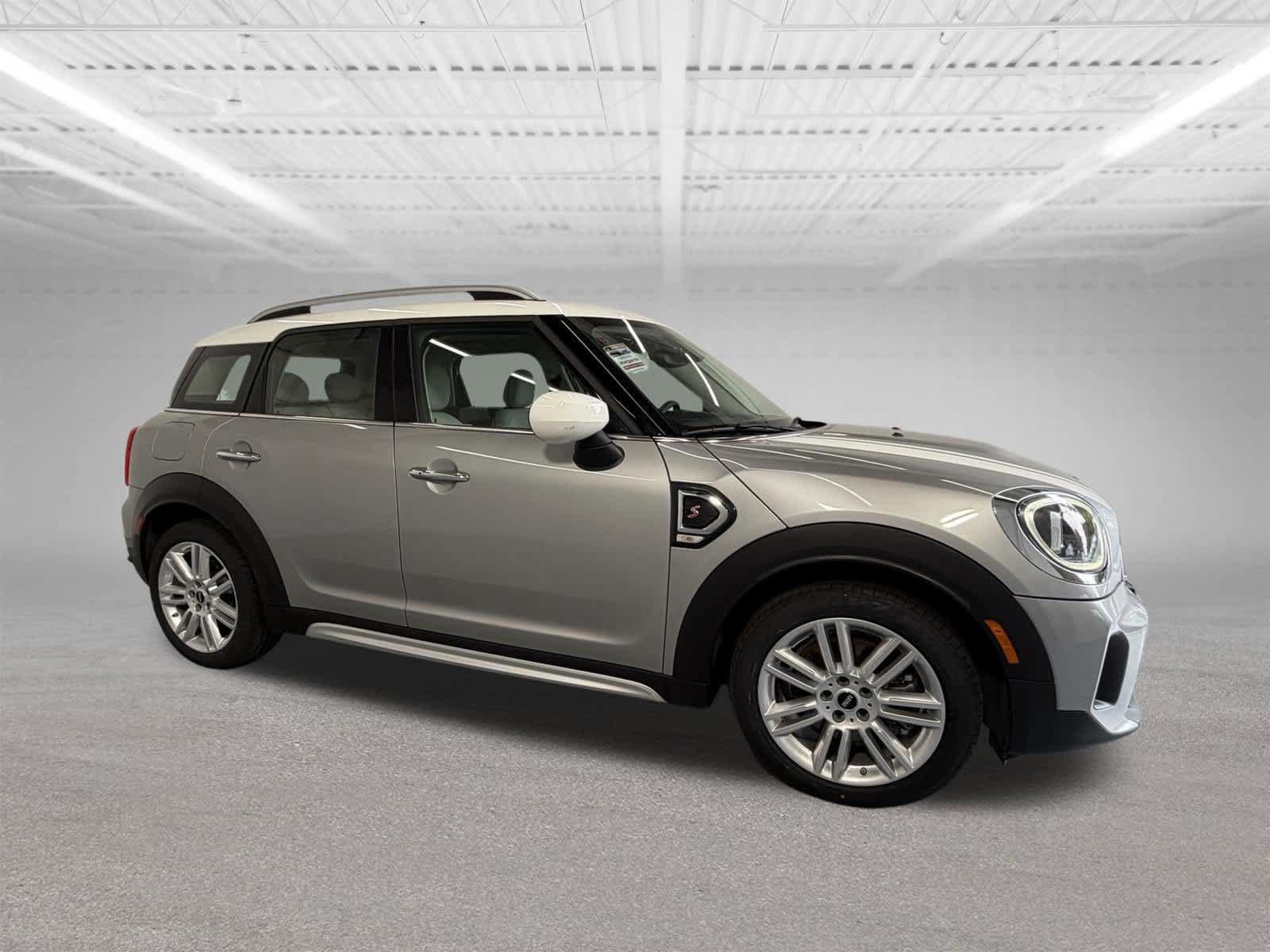 Used 2024 MINI Cooper Countryman S w/ Signature Upholstery Package FWD image 7