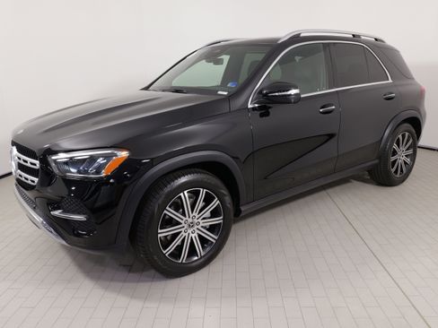 Used 2024 Mercedes-Benz GLE 350 4MATIC image 1