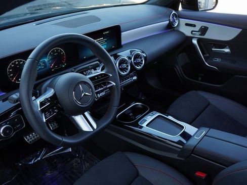 Used 2026 Mercedes-Benz CLA 250 image 2