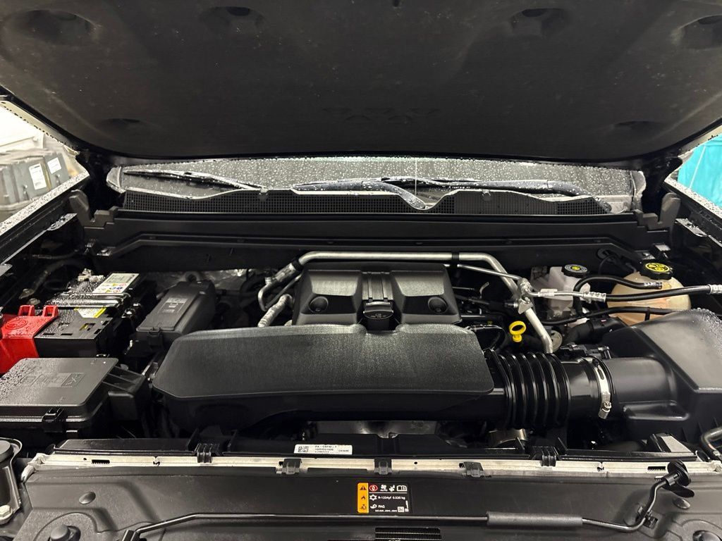Certified 2023 Chevrolet Colorado LT w/ LT Convenience Package II AWD/4WD image 11