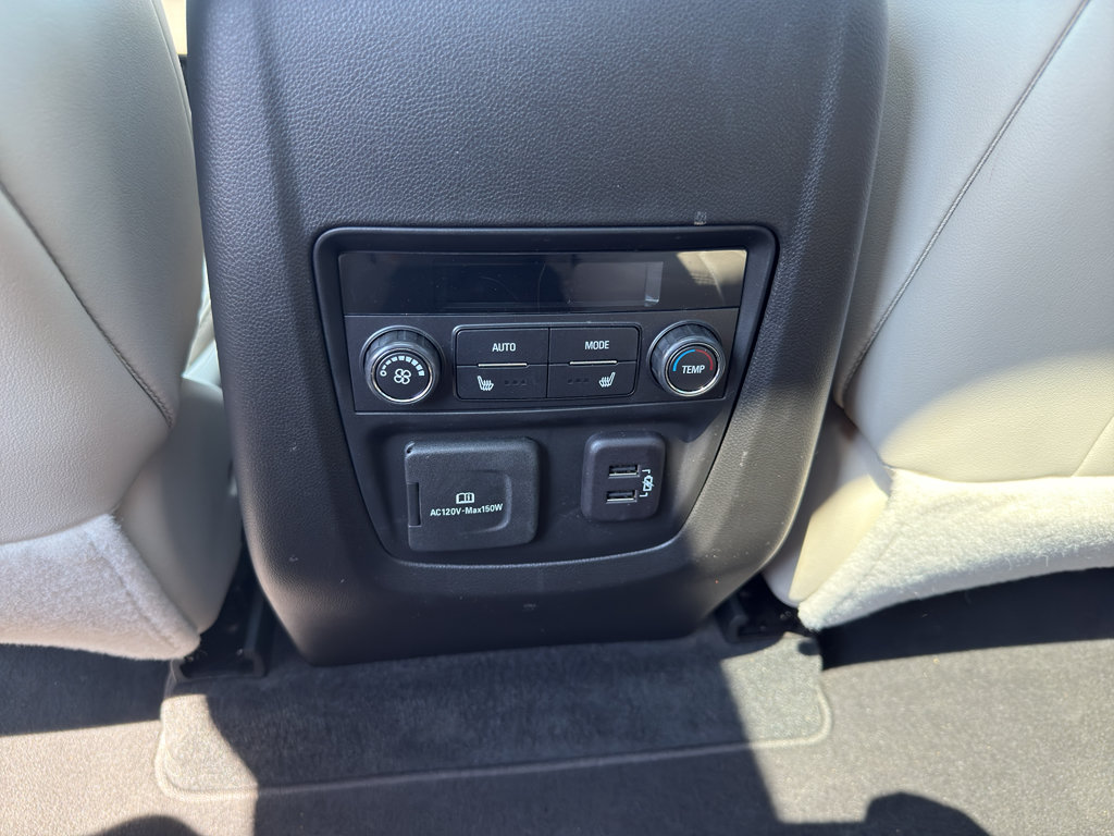 Used 2023 Buick Enclave Avenir w/ Avenir Technology Package FWD image 9