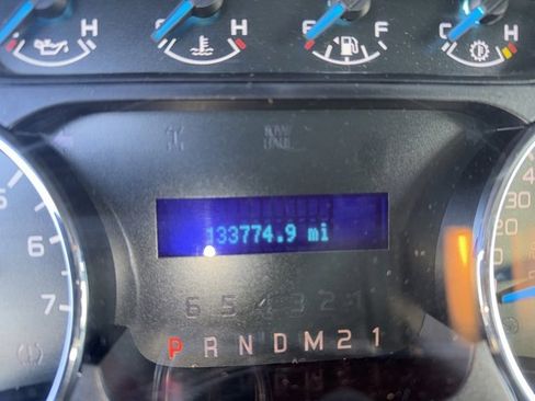 Used 2014 Ford F150 XLT w/ Trailer Tow Package image 16