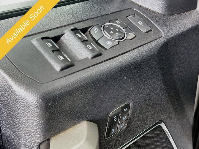 Used 2020 Ford F350 Lariat w/ Camper Package AWD/4WD image 18