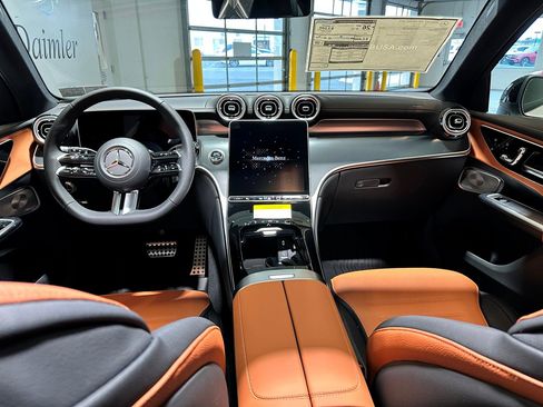 New 2026 Mercedes-Benz GLC 300 4MATIC image 6