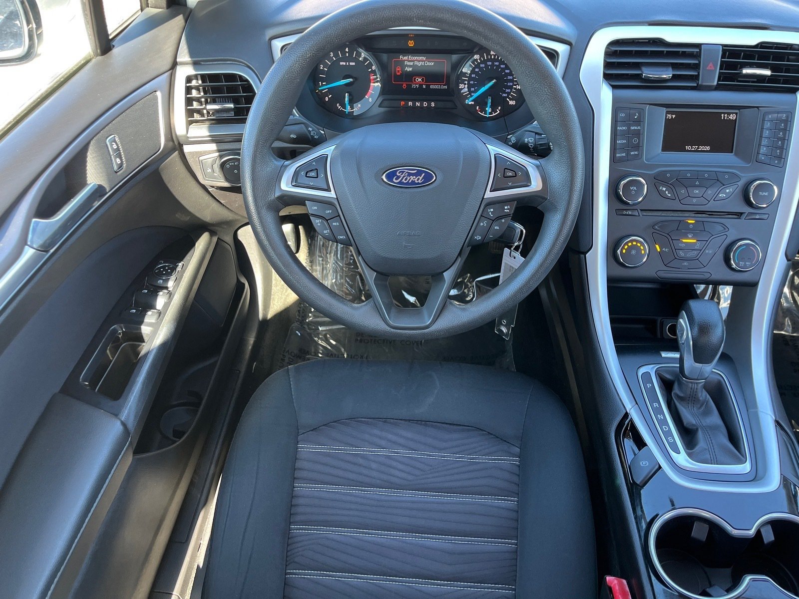 Used 2016 Ford Fusion SE FWD image 13