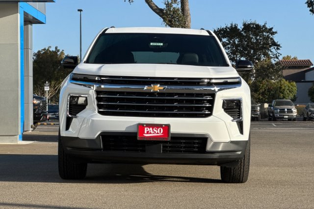 New 2027 Chevrolet Traverse LT w/ Driver Confidence Package FWD image 15
