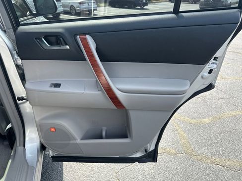 Used 2008 Toyota Highlander Limited image 16