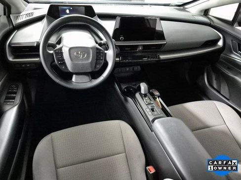 Certified 2024 Toyota Prius LE image 2