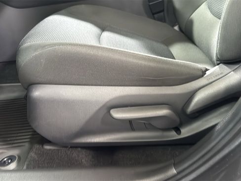 Used 2025 Toyota RAV4 LE image 14