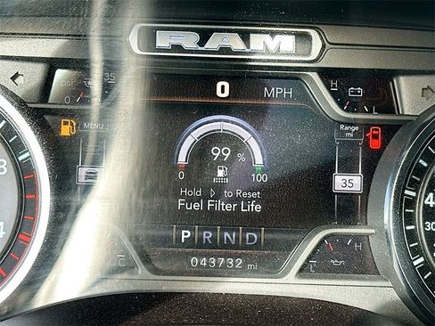 Used 2022 RAM 3500 Laramie image 12