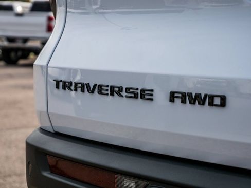 New 2026 Chevrolet Traverse Z71 w/ Enhanced Driving Package AWD/4WD image 13