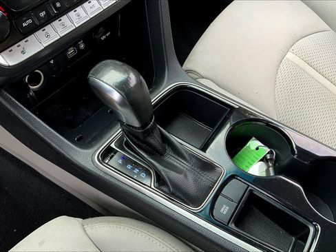 Used 2019 Hyundai Sonata SEL FWD image 14