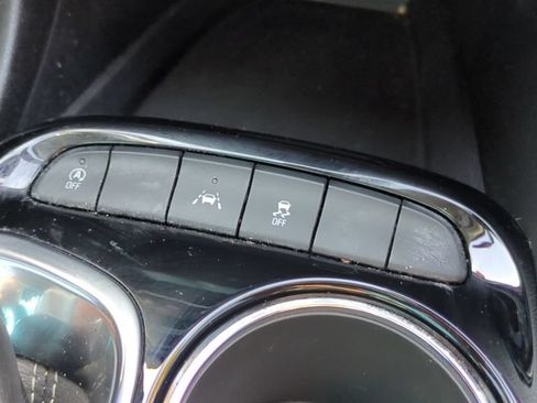 Used 2024 Buick Encore GX Avenir w/ Avenir Convenience Package FWD image 21