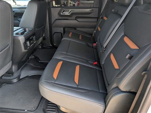 Used 2024 GMC Sierra 2500 AT4 w/ AT4 Premium Plus Package image 24
