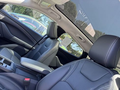 New 2025 Ford Mustang Mach-E Premium image 31