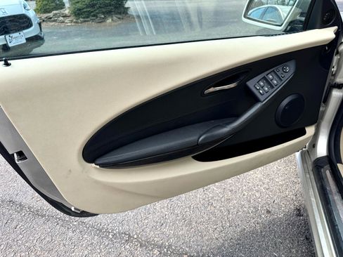 Used 2007 BMW 650i 650i 2D Convertible image 9