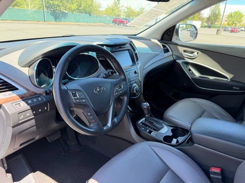 Used 2017 Hyundai Santa Fe Limited AWD/4WD image 17