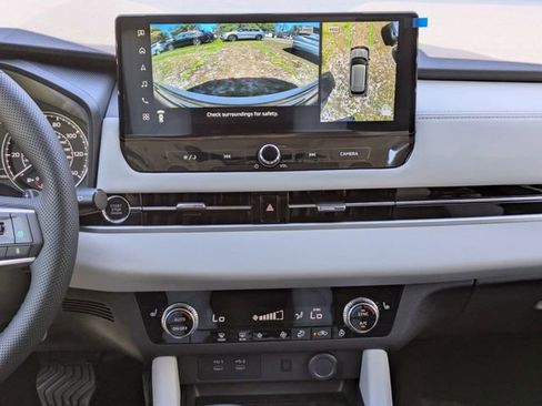 New 2026 Mitsubishi Outlander SE image 19