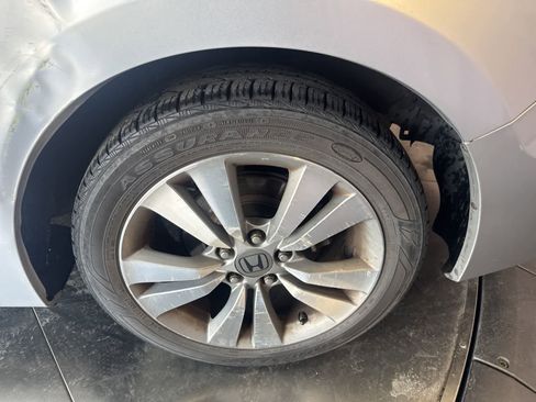 Used 2011 Honda Accord EX-L image 10