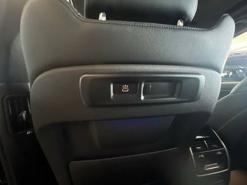 Used 2019 BMW X5 xDrive40i w/ Convenience Package AWD/4WD image 23