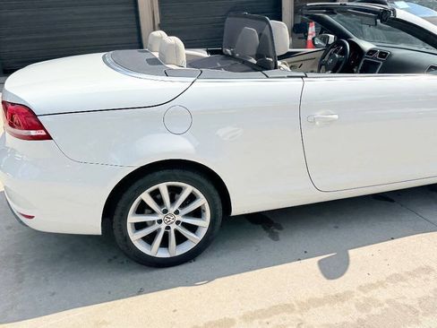 Used 2012 Volkswagen Eos Komfort FWD image 20